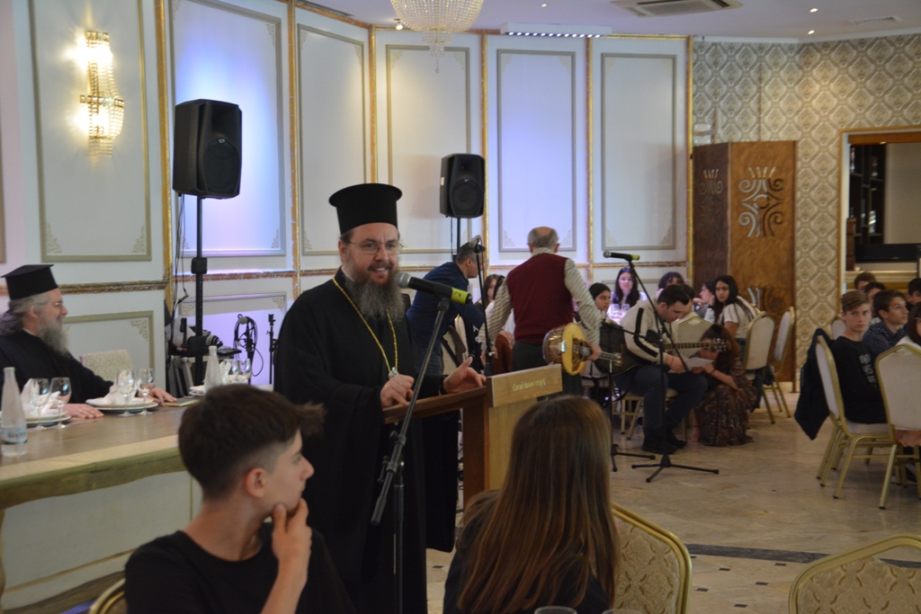 Τελετή λήξης νεανικών συνάξεων Γυμνασίου – Λυκείου της Ι.Μ Αιτωλίας & Ακαρνανίας (ΦΩΤΟ)