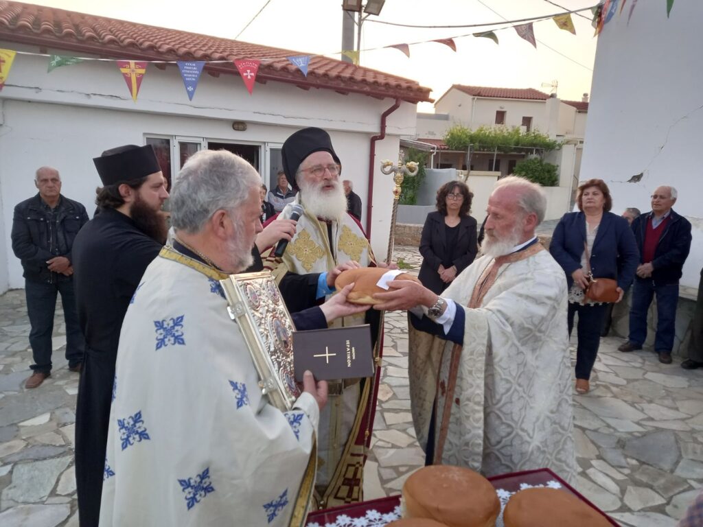 Εσπερινός της Αναλήψεως στους Ζωφόρους Πεδιάδος