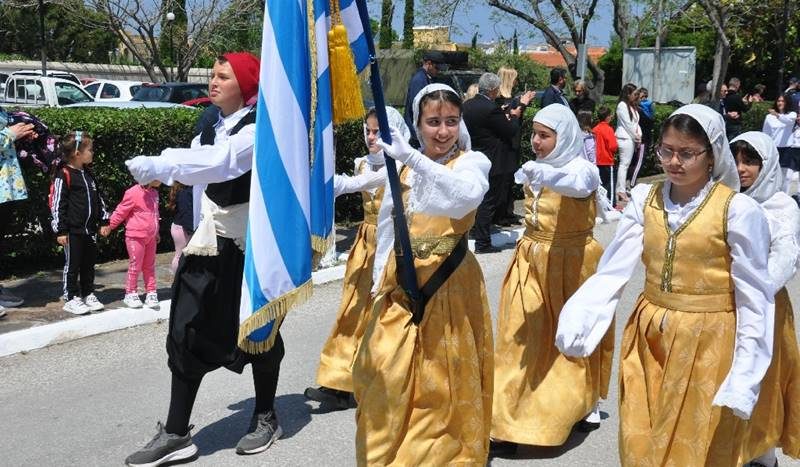 Εορτασμός της επετείου Ύψωσης της Σημαίας της επανάστασης του 1821 στο Καρλόβασι