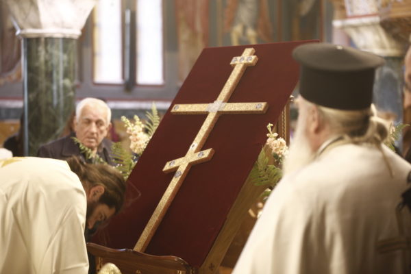 Ο Πειραιάς θα υποδεχθεί αντίγραφο του Σταυρού του Μεγάλου Κωνσταντίνου