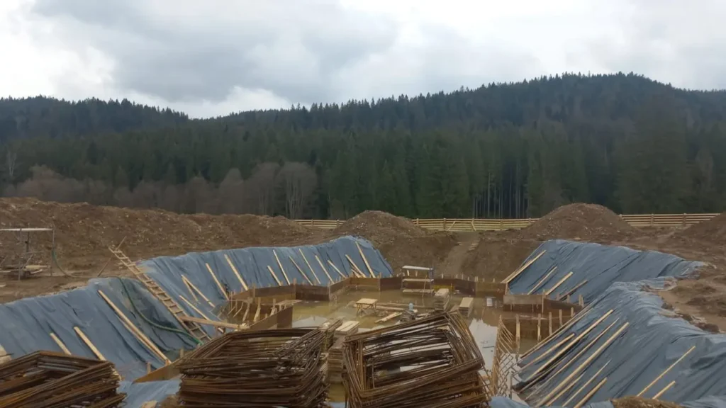 Arhiepiscopia Sucevei face un nou apel pentru sprijin la construirea Mănăstirii Vadu Negrilesei