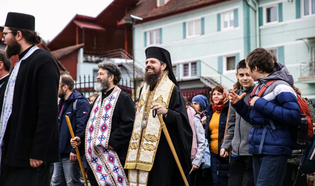 Assistant Bishop Benedict urges young people to be enthusiastic, joyful and full of hope