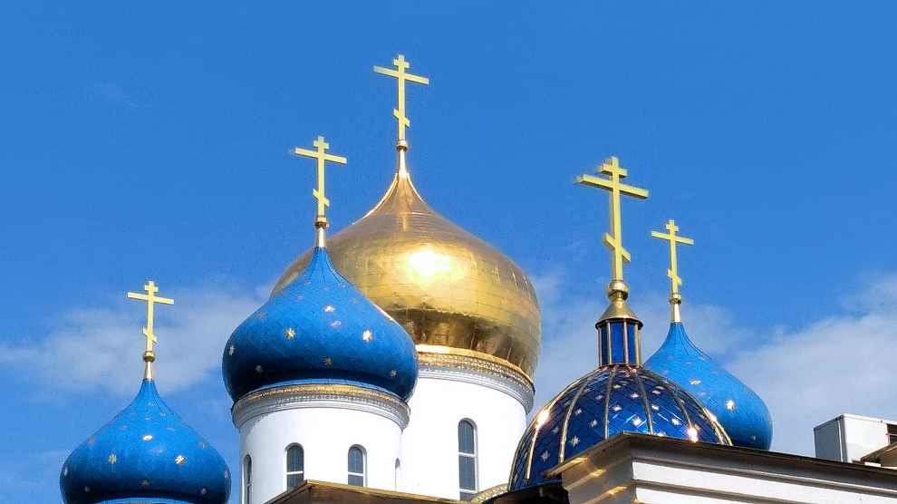 Αλλάζει ημερολόγιο η εκκλησία της Ουκρανίας – Ένα βήμα πιο μακριά από τη Ρωσία