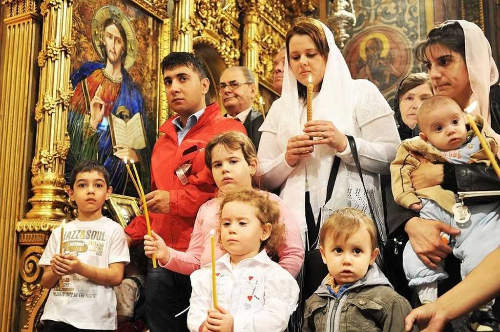 Διεθνής Ημέρα Οικογένειας: Τα 12 αποφθέγματα του Πατριάρχη Ρουμανίας για τη Χριστιανική Οικογένεια
