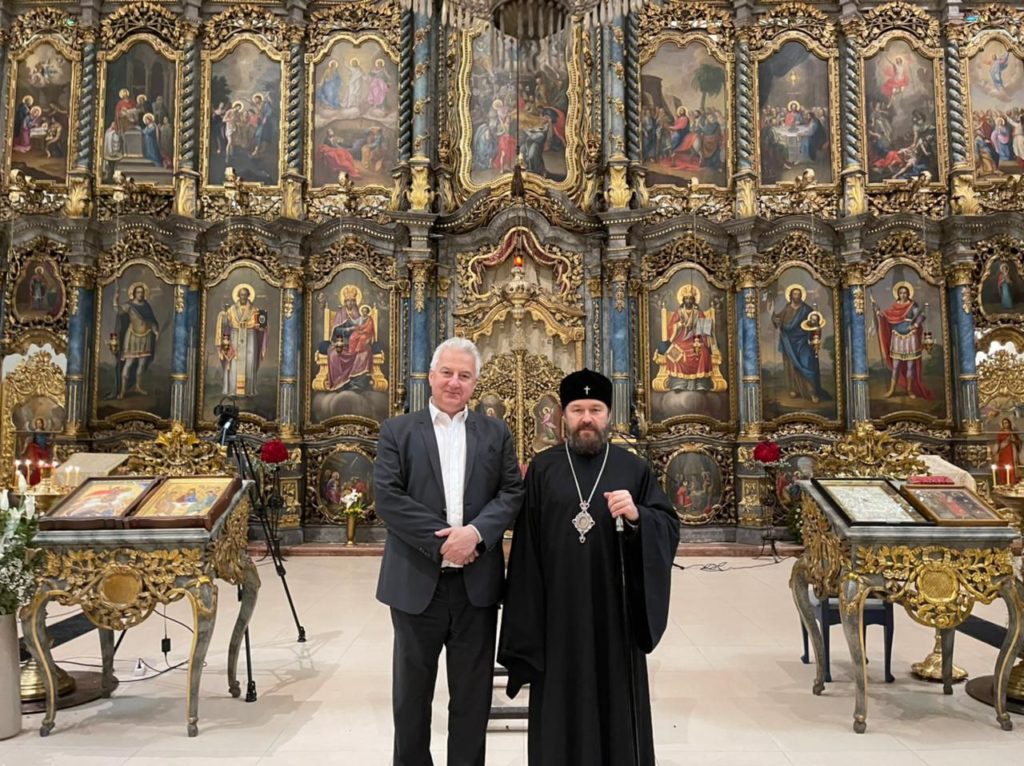 Вице-премьер Венгрии посетил Успенский кафедральный собор в Будапеште