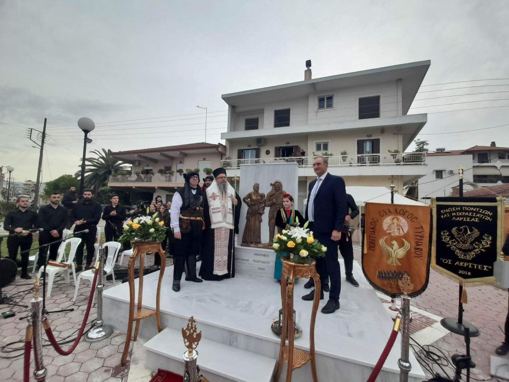 Επιμνημόσυνη δέηση και αποκαλυπτήρια Μνημείου για την Ποντιακή Γενοκτονία στον Τύρναβο