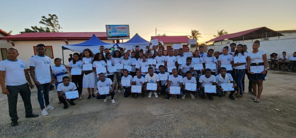 Αποφοίτηση των πρώτων σπουδαστών της σχολής Πληροφορικής της Επισκοπής Τολιάρας