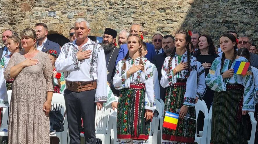 Fiecare român din străinătate este un ambasador al României: Ministrul de externe, mesaj de Ziua Românilor de Pretutindeni