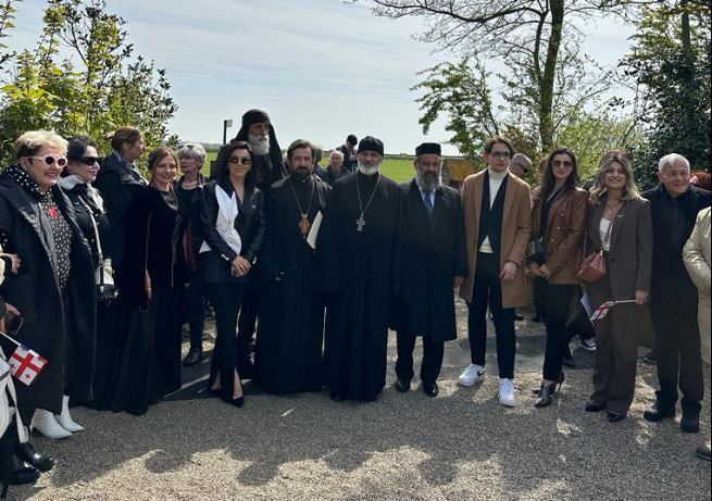 გაიმართა მეორე მსოფლიო ომის დროს აღსრულებულთა ხსოვნისადმი მიძღვნილი ღონისძიება და მემორიალის გახსნა