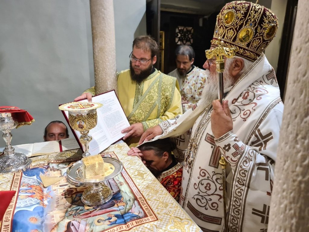 Χειροτονία Διακόνου στο ιερό προσκύνημα του Αγίου Σπυρίδωνος Κέρκυρας