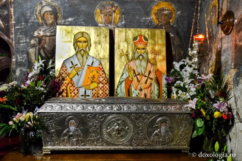 Moaştele Sf. Leontie vor fi purtate în procesiune pentru prima dată pe străzile Rădăuţilor