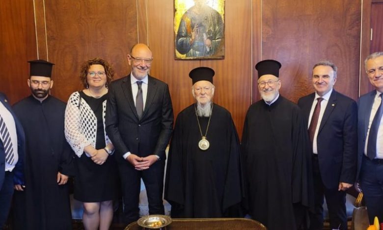 The Theological School of the Aristotle University of Thessaloniki visit Ecumenical Patriarch Bartholomew for name day feast