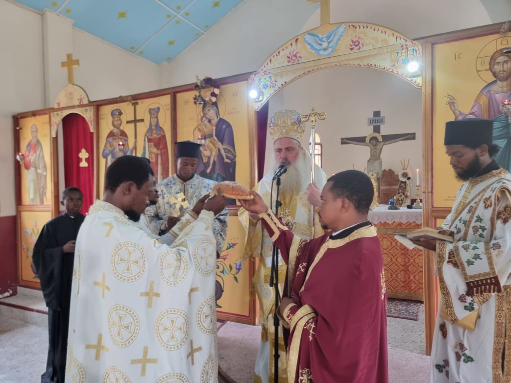 Η εορτή της Σύναξης της Παναγίας «Άξιον Εστί» στην Κινσάσα