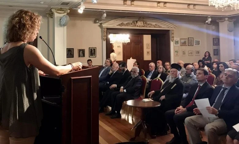 The City of Constantinople honoured the great Hellenist Mario Vitti