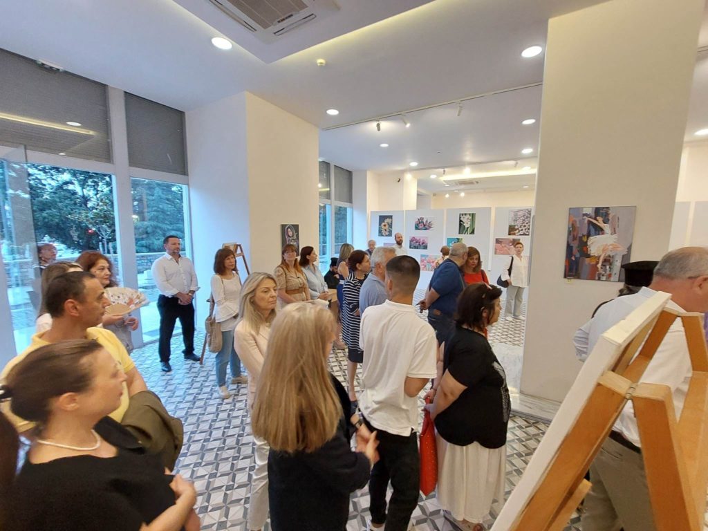 Εγκαίνια Έκθεσης Ζωγραφικής με ιδιαίτερο σκοπό