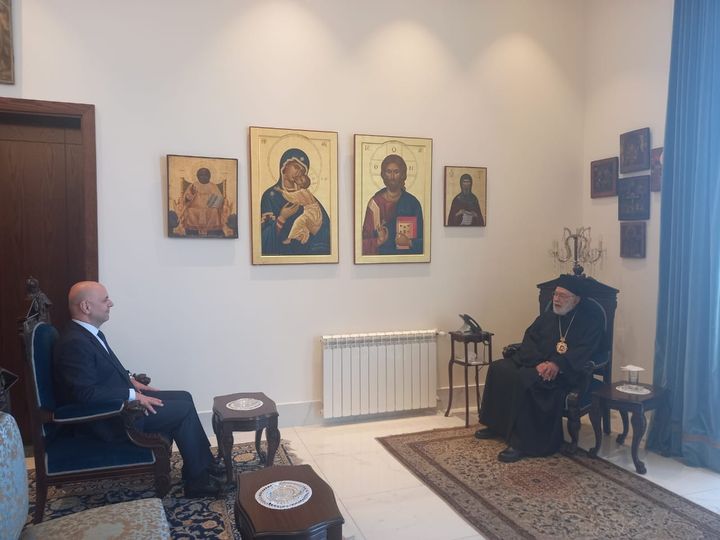 استقبل سيادة متروبوليت بيروت وتوابعها المطران الياس عوده النائب غسان حاصباني
