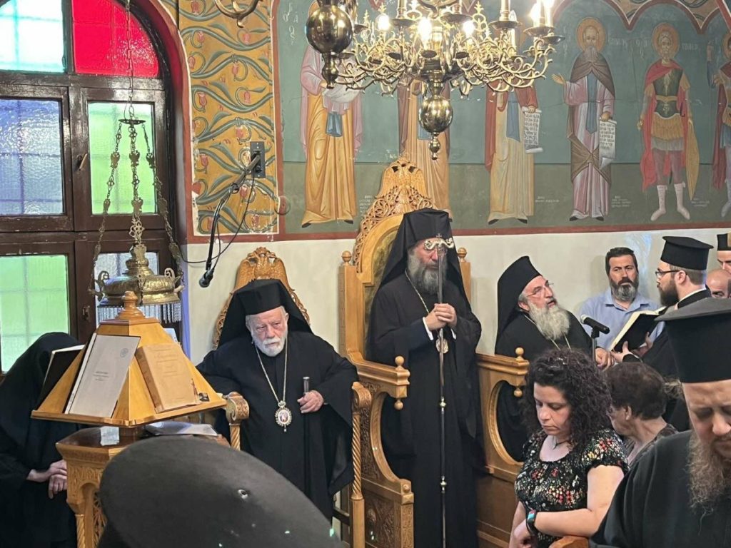 Μοναχική Κουρά από τον Μητροπολίτη Ρεθύμνης στο Ιερό Ησυχαστήριο Αγίων Θεοδώρων Ηρακλείου