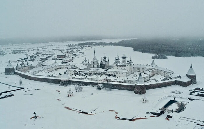 29 июня документальный фильм «Святой Архипелаг» выходит в прокат в кинотеатрах Белоруссии