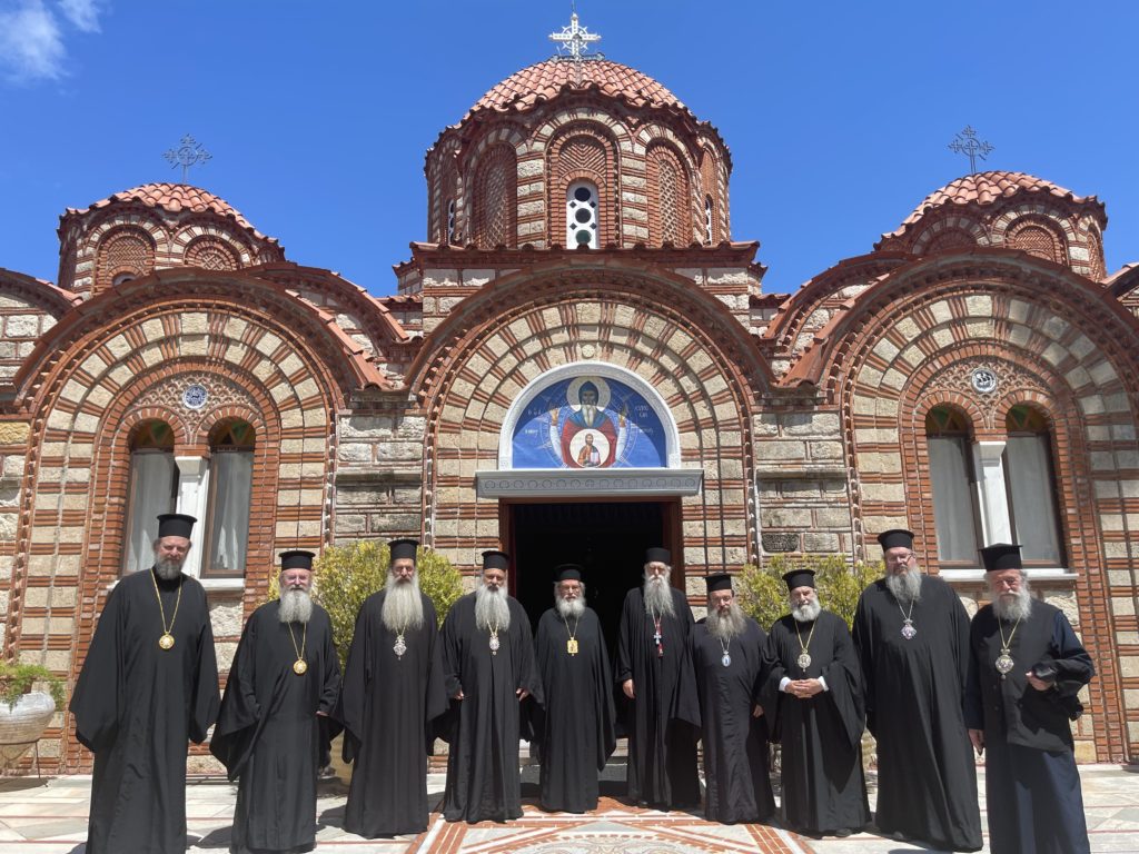 Οι Συνοδικοί Ιεράρχες επισκέφθηκαν την Ι.Μ Αγ. Συμεών του Νέου Θεολόγου στον Κάλαμο (ΦΩΤΟ)