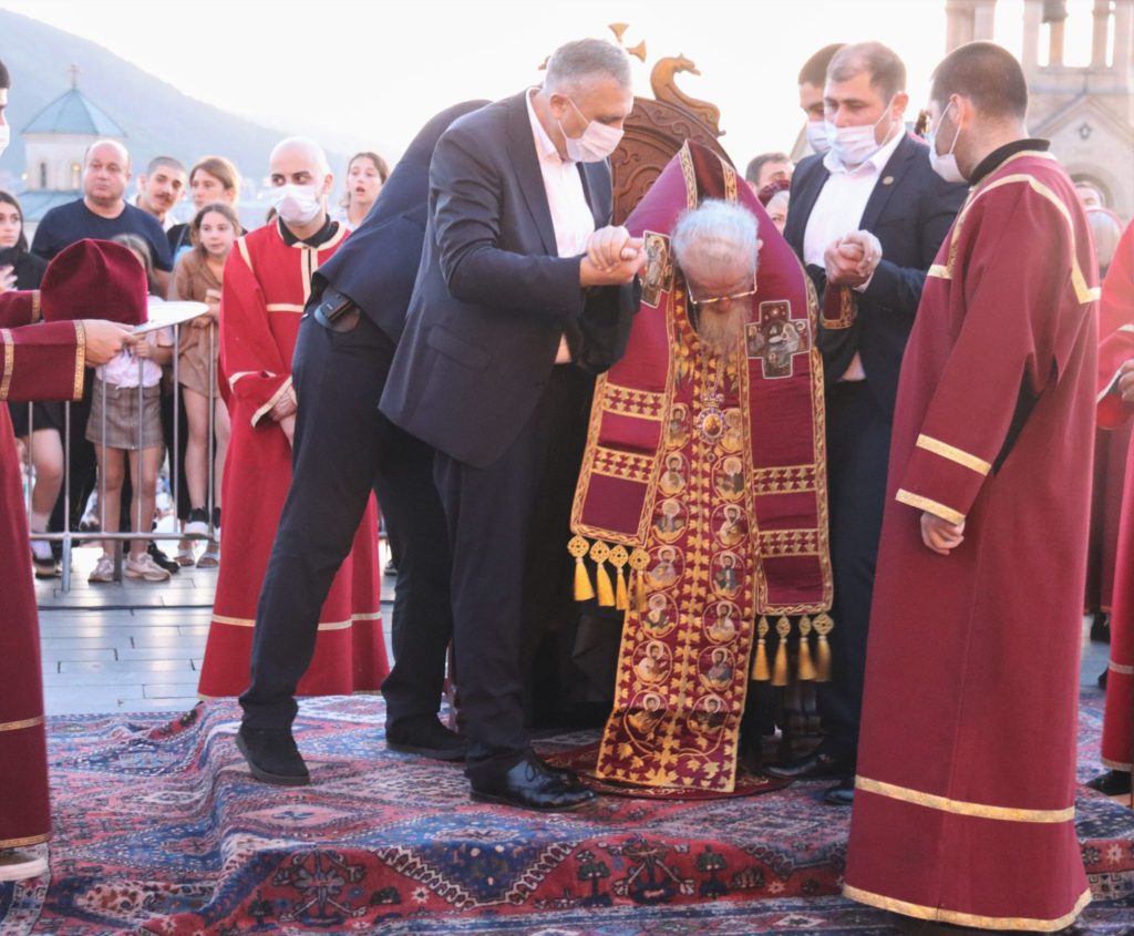 სამების საკათედრო ტაძარში 67-ე საყოველთაო ნათლობა ჩატარდა