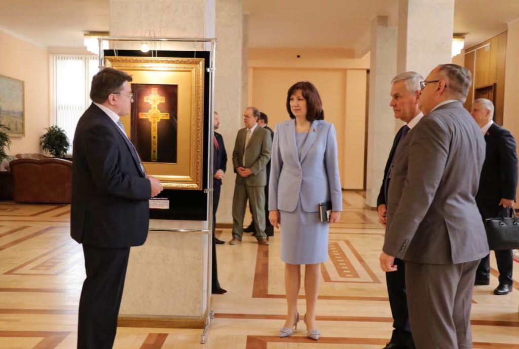 В Доме Правительства в Минске открылась выставка, посвященная 850-летию со дня преставления преподобной Евфросинии Полоцкой
