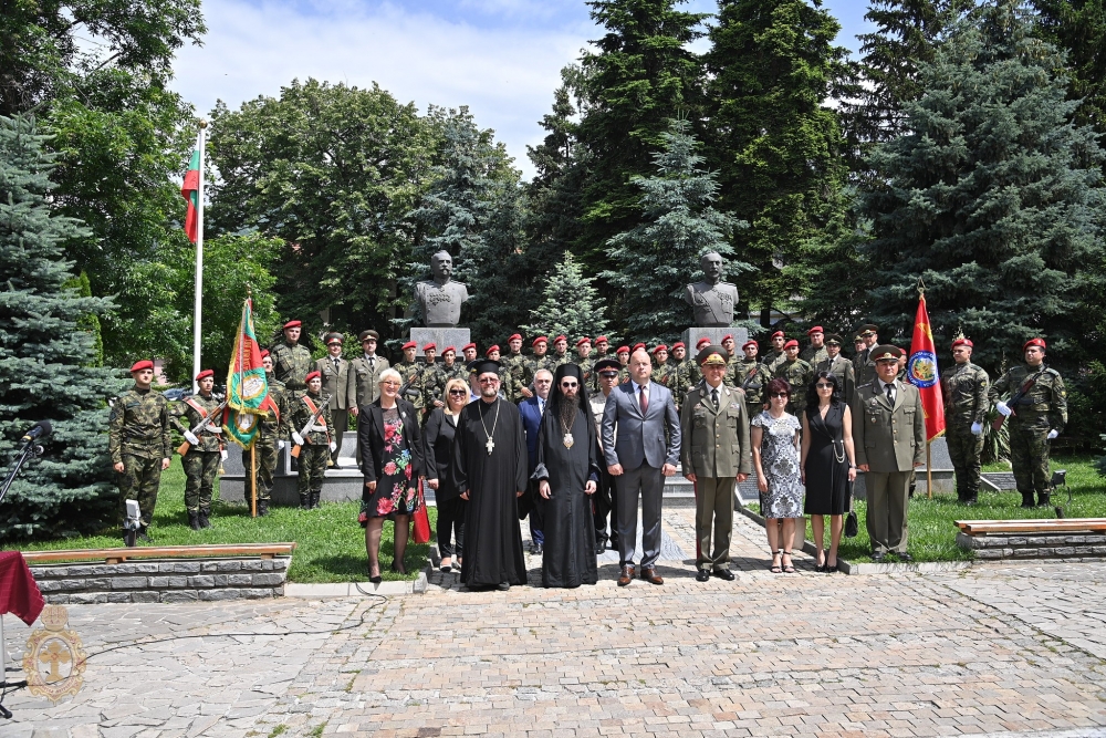 Тържествен ритуал по полагане на военна клетва от военнослужещи от 61-ва Стрямска бригада в Сопот