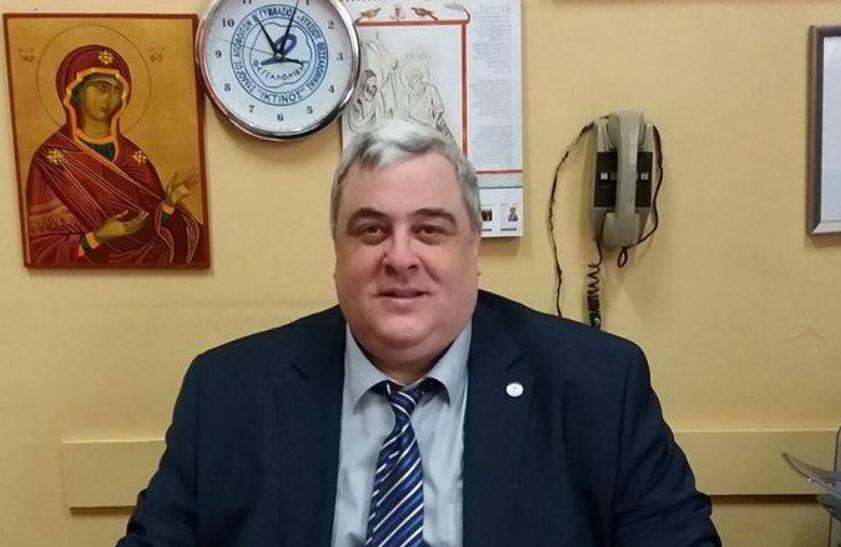 Το ΕΚΠΑ αποχαιρετά τον Επίκουρο Καθηγητή Βασίλειο Φανάρα