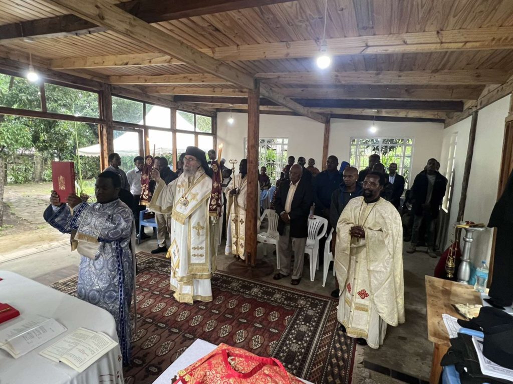 Η πρώτη Θεία Λειτουργία στον Ι.Ν. Αγίας Αικατερίνης στην Τανζανία