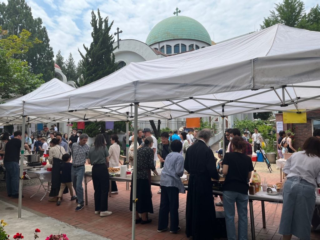 The Annual Spring International Food Festival