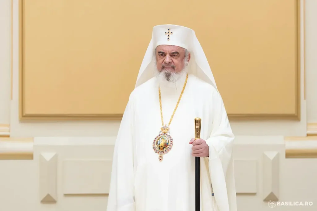 Patriarhul Daniel, Colocviul Naţional de Teologie Dogmatică: Teologia, ştiinţa mântuirii şi a îndumnezeirii omului, în gândirea Pr. Stăniloae