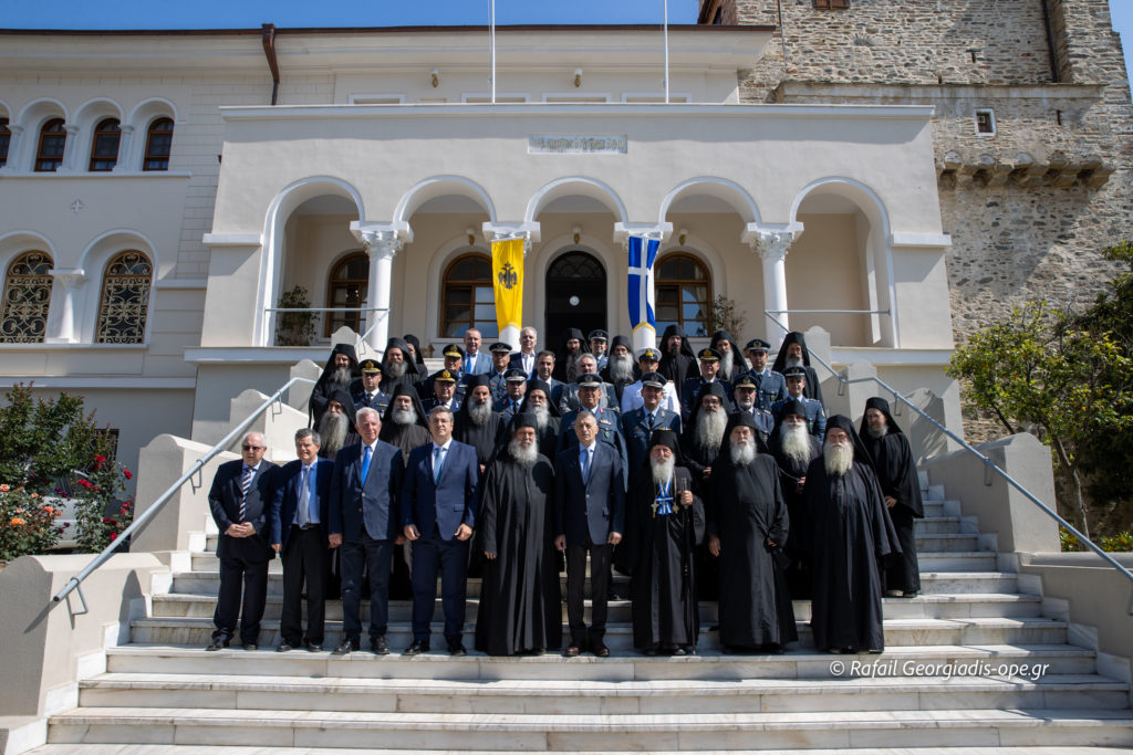 Αποστολή, Άγιον Όρος: Η τελετή αλλαγής της Ιεράς Επιστασίας – Ο Γέροντας Στέφανος Χιλανδαρινός ανέλαβε Πρωτεπιστάτης (ΦΩΤΟ)