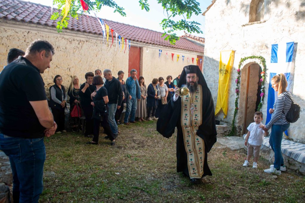 Ο Εσπερινός της Αγίας Τριάδος στην Ιερά Μητρόπολη Μεσσηνίας