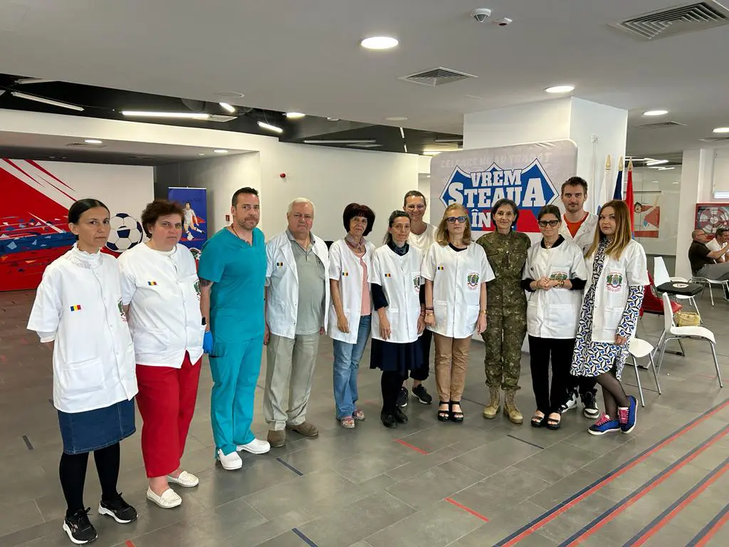 Voluntarii Catedralei Naționale și Clubul Steaua au inaugurat o serie de acțiuni cu ocazia Zilei Donatorului de Sânge