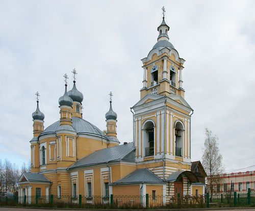 В Ильинском храме Старицы восстановили древние фрески первого яруса