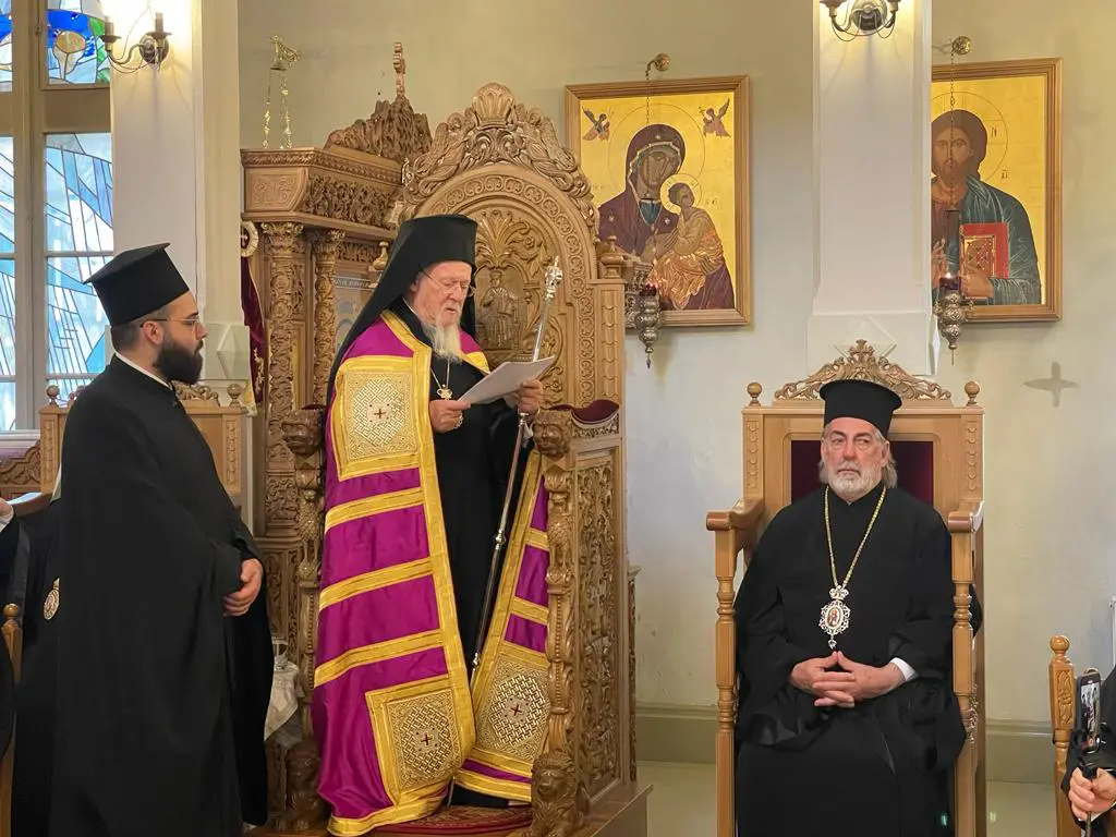 Mărturia ortodocșilor la Tallinn: Delegația română a participat la liturghie alături de Patriarhul Ecumenic