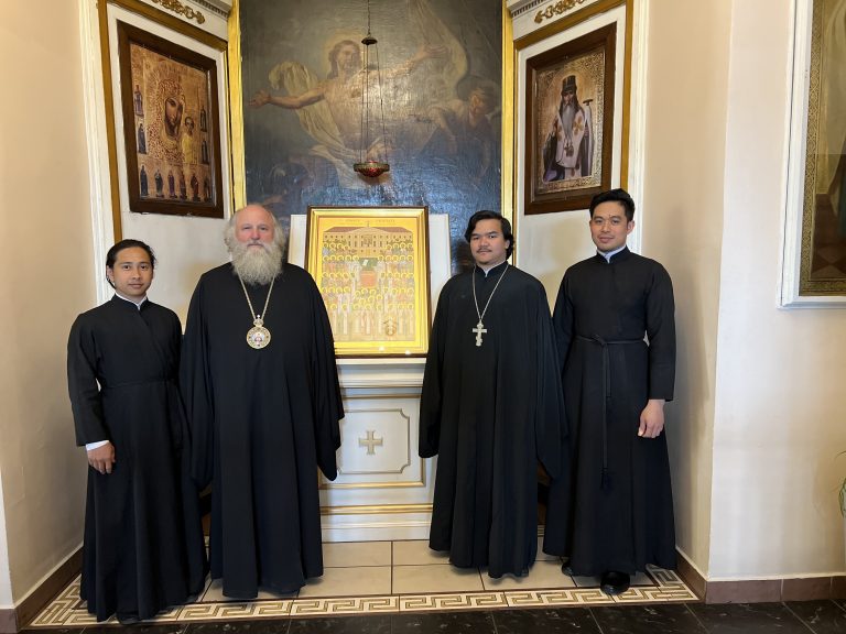 Со студентами Санкт-Петербургской духовной академии из Филиппинско-Вьетнамской епархии встретился правящий архиерей