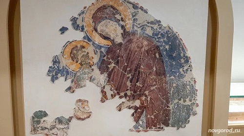 Совместная выставка музея Херсонеса и Новгородского музея-заповедника открылась в Новгороде