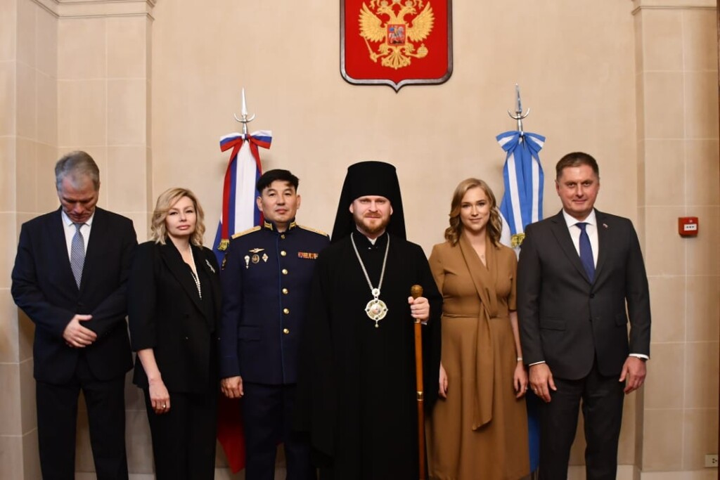 Епископ Аргентинский и Южноамериканский Леонид посетил торжественный прием в Посольстве России в Аргентине