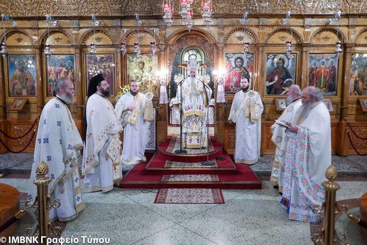 Με λαμπρότητα η Κυριακή των Αγιορειτών Πατέρων στην ηρωική Νάουσα