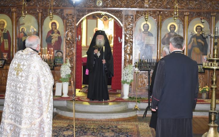 Архиерейска св. Литургия за празника на Светия Дух в град Ябланица