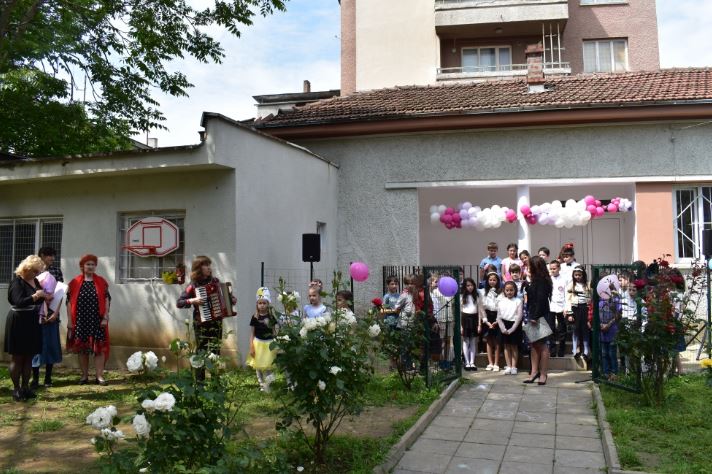 Успешно приключи учебната година в ЧНУ „Св. Седмочисленици“ – Ловеч