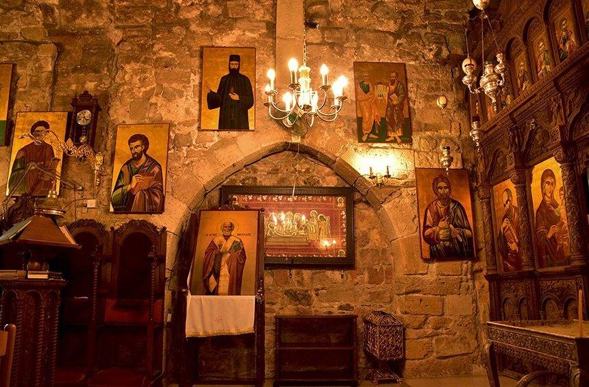 Ιερό λείψανο της Αγίας Ελένης στην Ιερά Μονή Αγίου Νικολάου Ακρωτηρίου