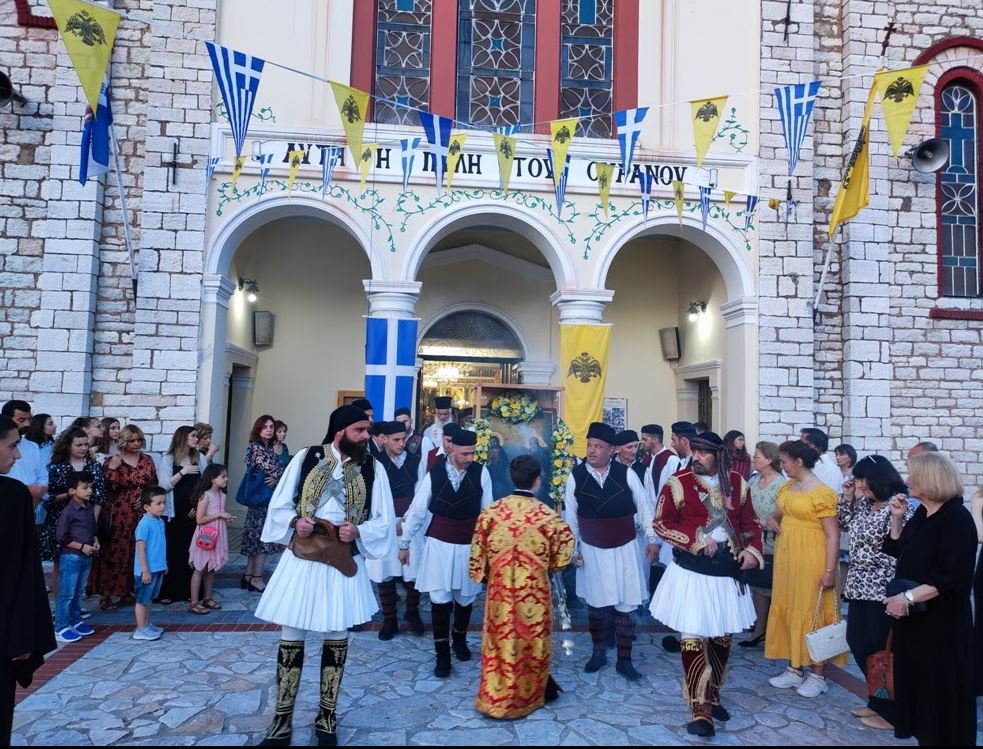 Η εορτή του Αγίου Πνεύματος στην Ιερά Μητρόπολη Αιτωλίας και Ακαρνανίας