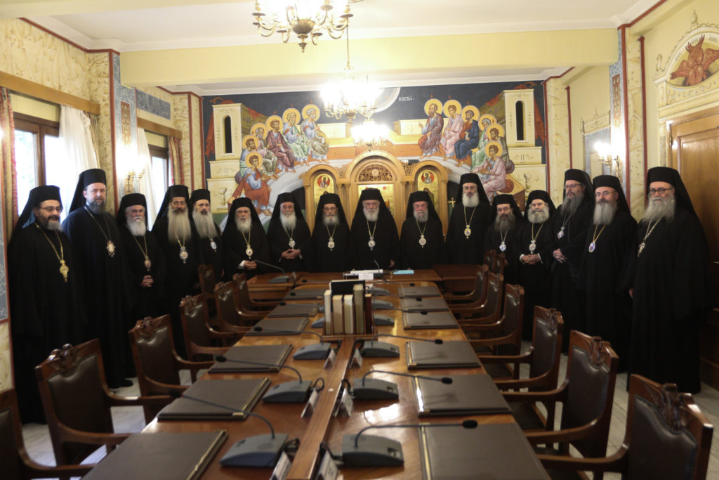 ΔΙΣ: Απόλυτη ταύτιση με τη δήλωση του Αρχιεπισκόπου για τα περί «εμπλοκής στα πολιτικά δρώμενα» – Οι αποφάσεις για τον Ιούνιο (ΒΙΝΤΕΟ)