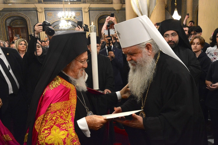 Η Αρχιεπισκοπή Αχρίδος αναμένει με υπομονή τον Τόμο Αυτοκεφαλίας από το Φανάρι – Οι ευχές προς τον Οικουμενικό Πατριάρχη