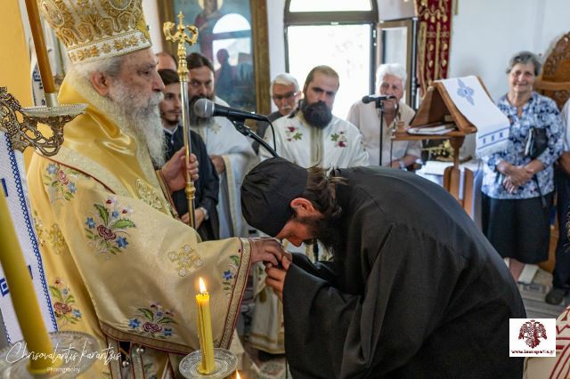 Ρασοφορία δόκιμου μοναχού στην πανήγυρη του Ι.Ν. Οσίου Θωμά εν Μαλεώ