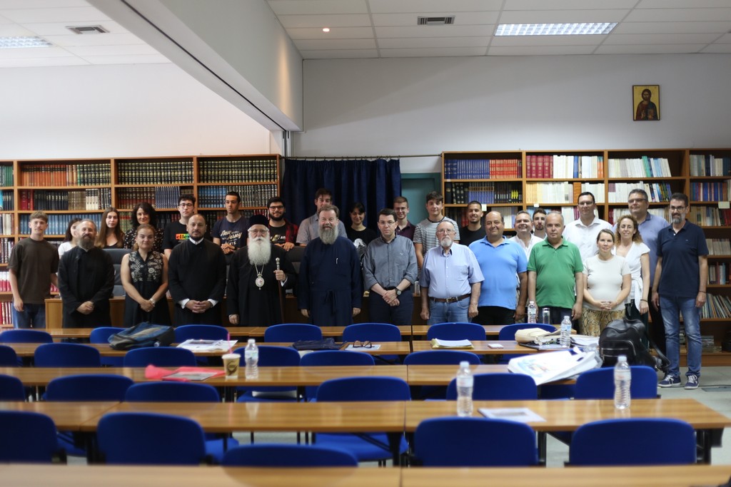 Δημητριάδος Ιγνάτιος σε σπουδαστές Βυζαντινής Μουσικής: “Μαθαίνετε κάτι ζωντανό και όχι μουσειακό”