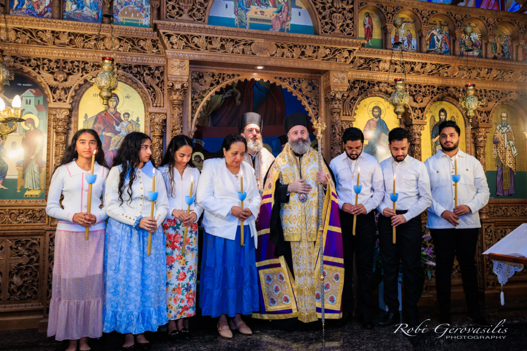 Καρποί της ιεραποστολής στην Ιερά Αρχιεπισκοπή Αυστραλίας – Μητέρα και τα έξι τέκνα της Βαπτίστηκαν στην Πέρθη