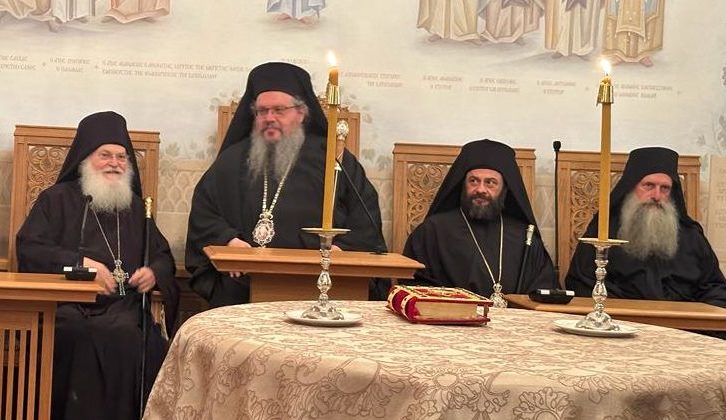 Επίσημη επίσκεψη του Λαρίσης και Τυρνάβου στην Ιερά Μεγίστη Μονή Βατοπαιδίου