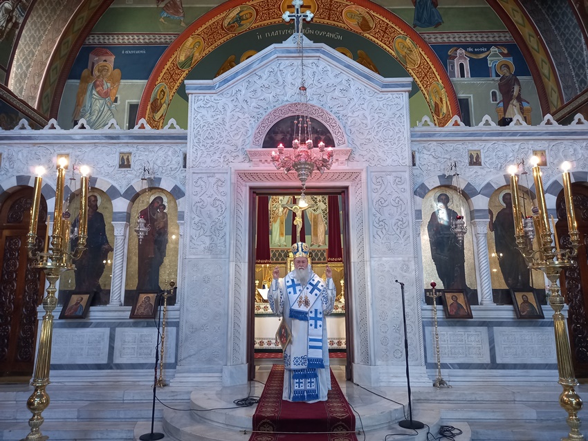 Κορίνθου Διονύσιος: Στην Εκκλησία δεν χωρούν έριδες, ο Χριστός σταυρώθηκε για την σωτηρία όλων